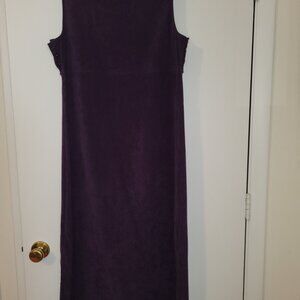Mary McFaddin Purple Suede Embroidered Dress. Size M(8/10)